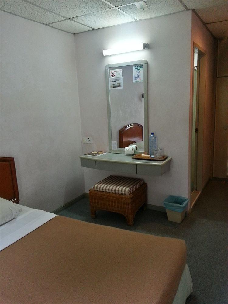 Century Hotel Kota Kinabalu Dış mekan fotoğraf