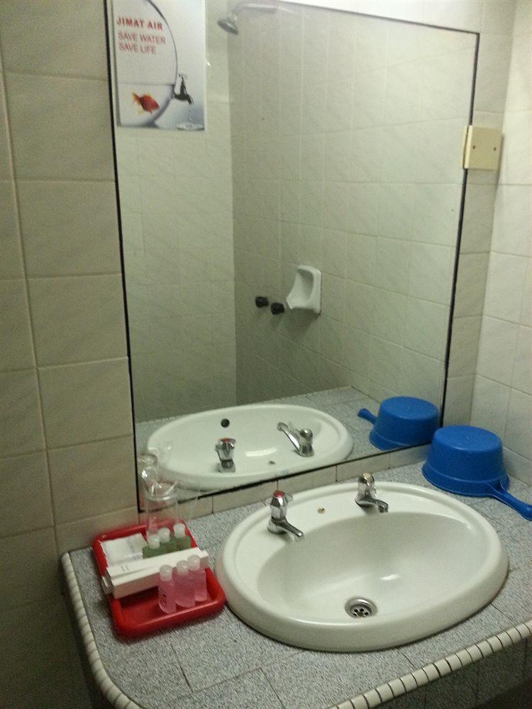 Century Hotel Kota Kinabalu Dış mekan fotoğraf