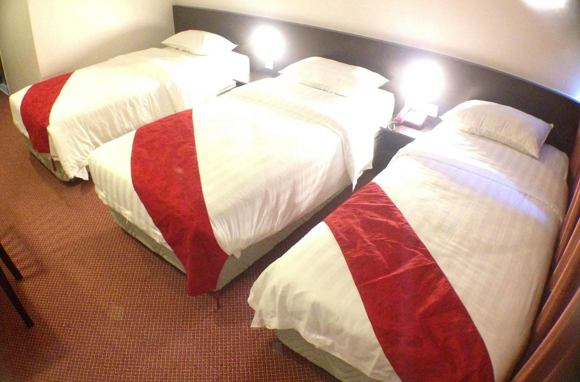 Century Hotel Kota Kinabalu Dış mekan fotoğraf